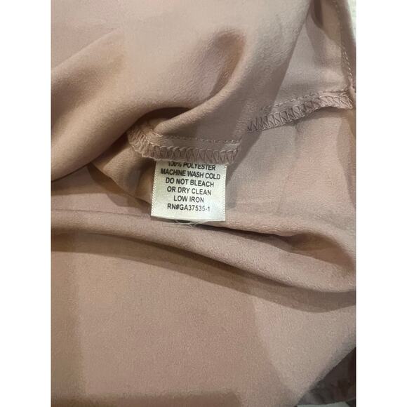 Sleeveless pink blouse - Picture 4 of 5